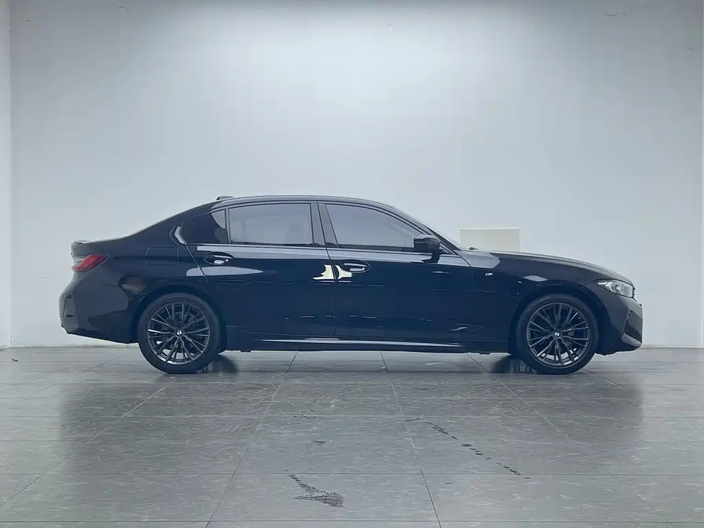 BMW 3 Series — миниатюра 9