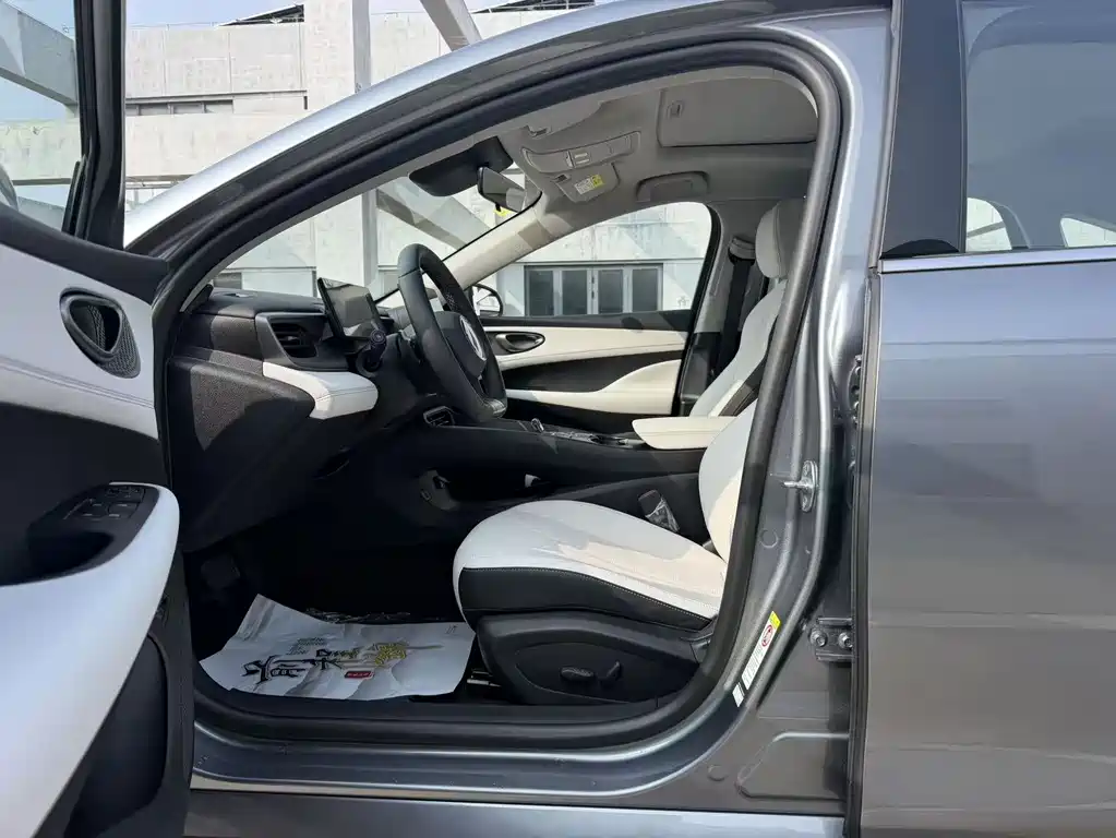 BYD Seal 05 DM-i — миниатюра 4