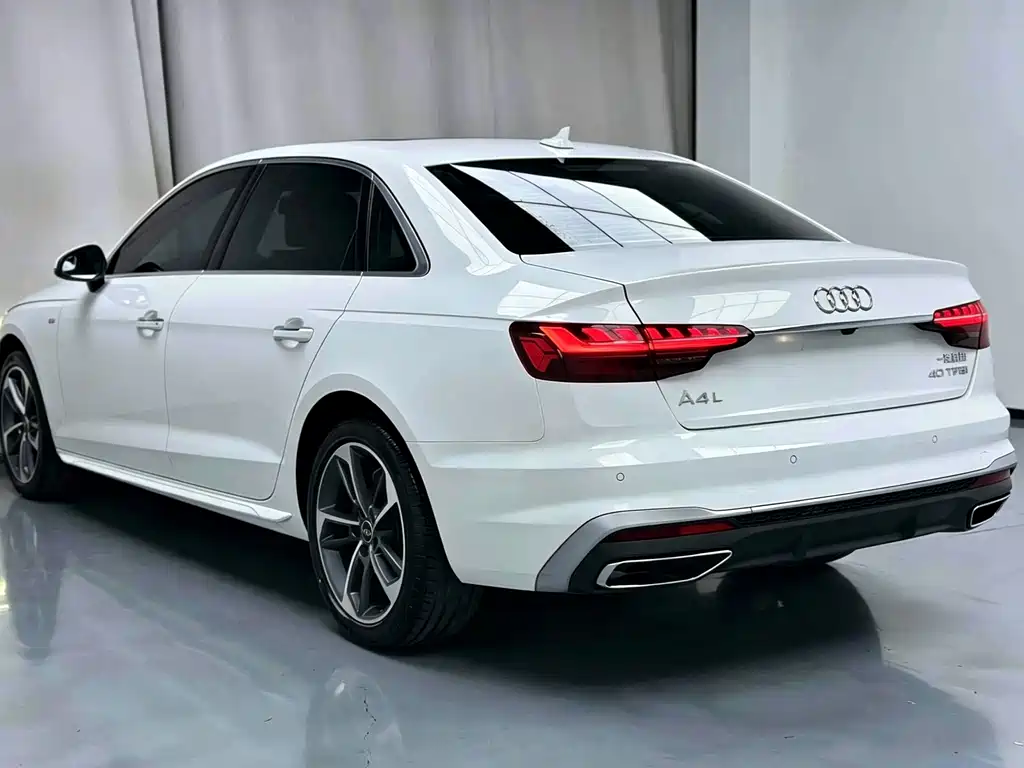 Audi A4L — миниатюра 10