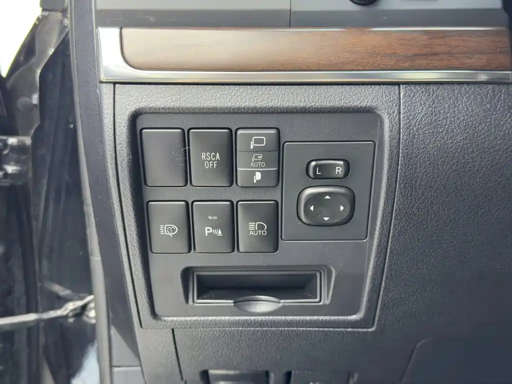 Toyota Land Cruiser — миниатюра 23