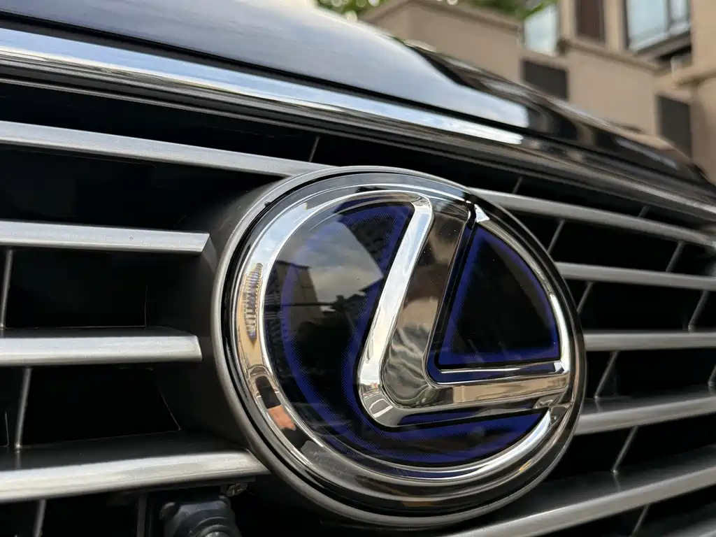 Lexus RX Classic — миниатюра 8
