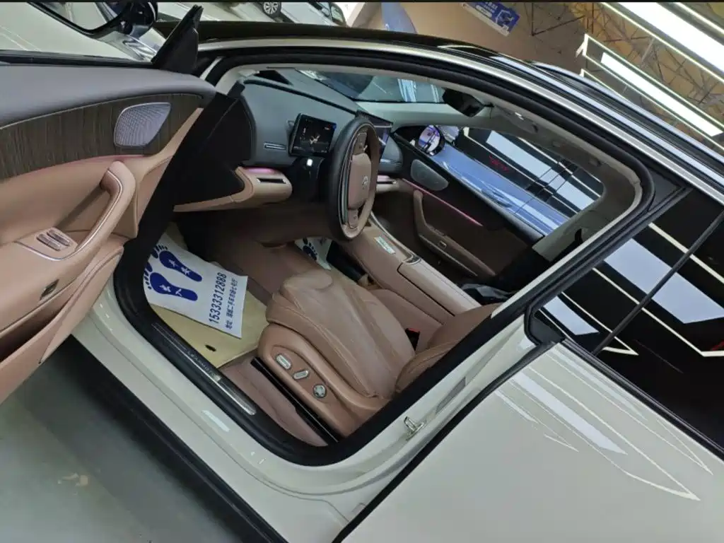 Leapmotor Leapmotor C11 — миниатюра 3
