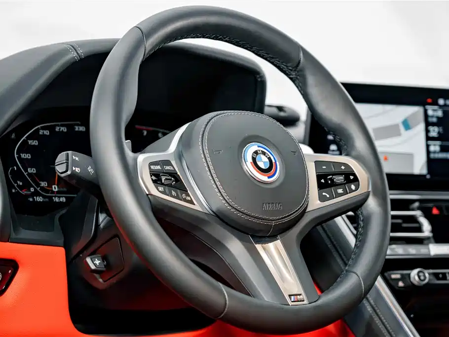 BMW 8 Series — миниатюра 9