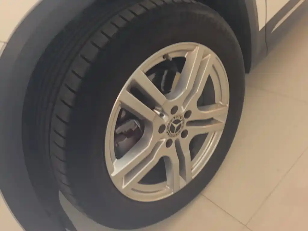 Mercedes-Benz GLA — миниатюра 23