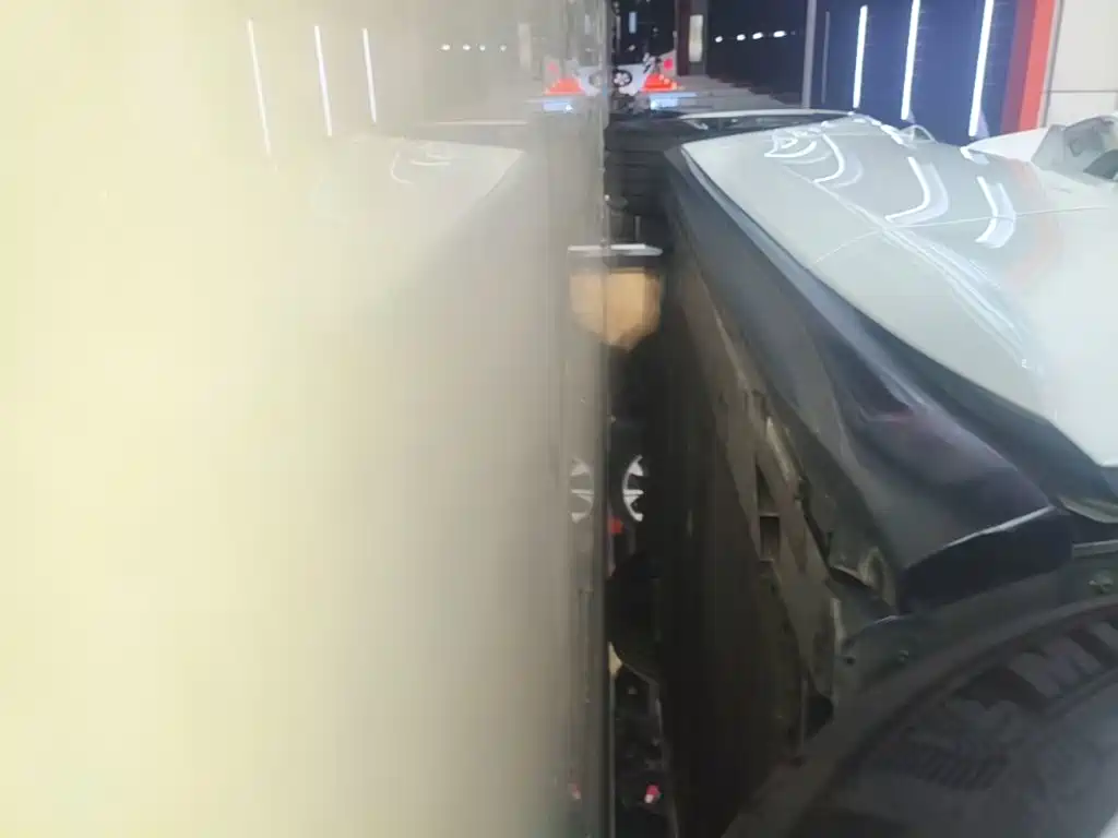 NIO ET5T — миниатюра 22