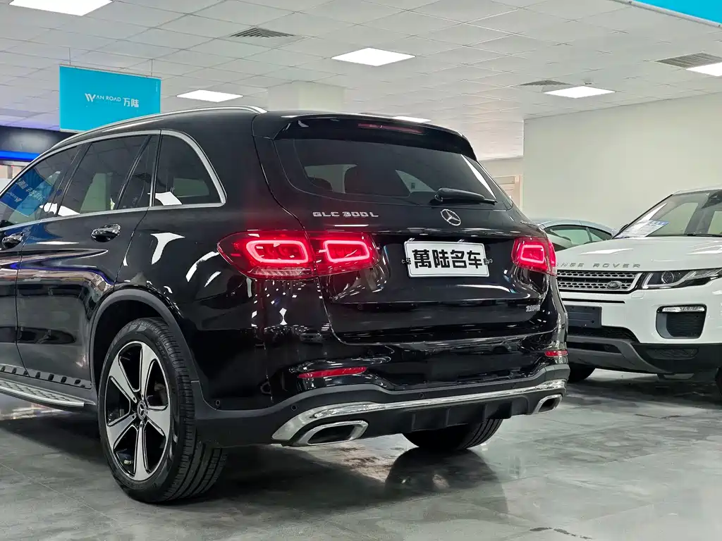 Mercedes-Benz GLC — миниатюра 11