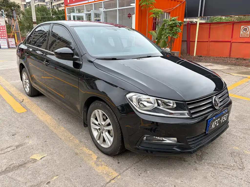 Volkswagen Santana — миниатюра 19