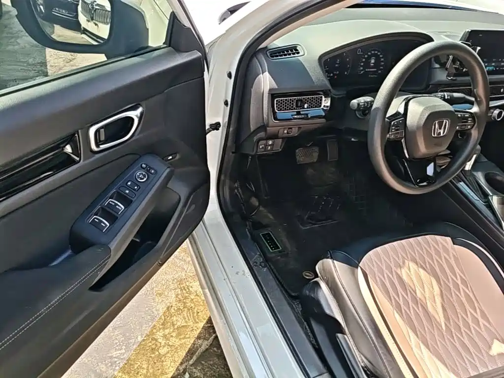 Honda Civic — миниатюра 16