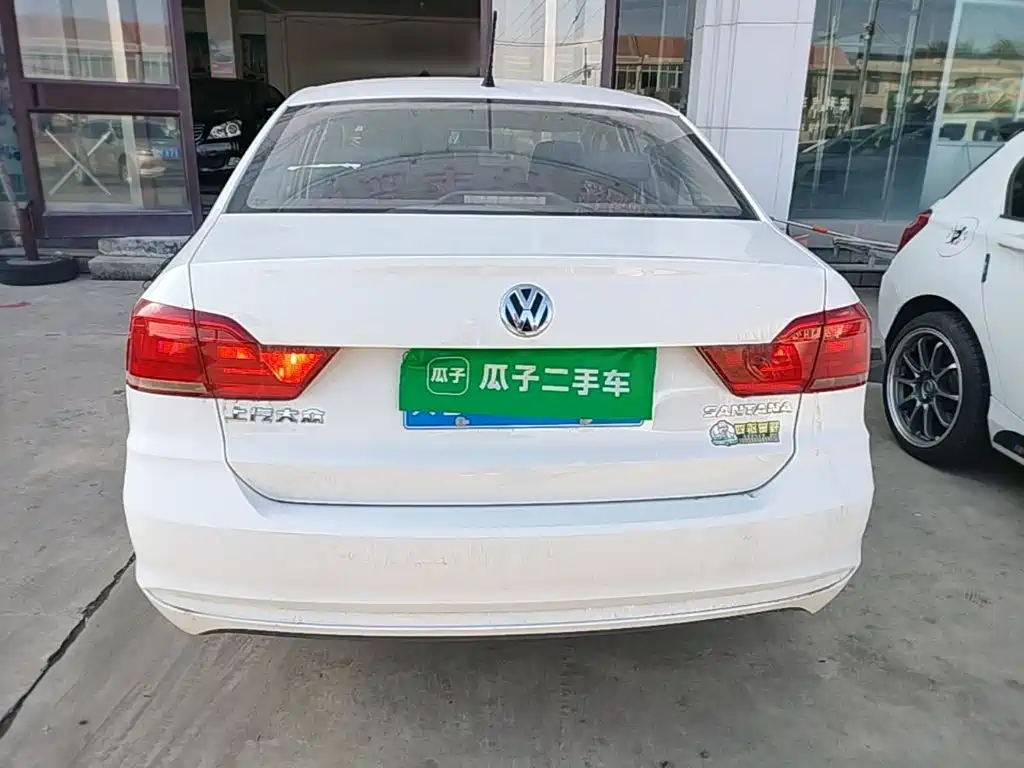 Volkswagen Santana — миниатюра 6