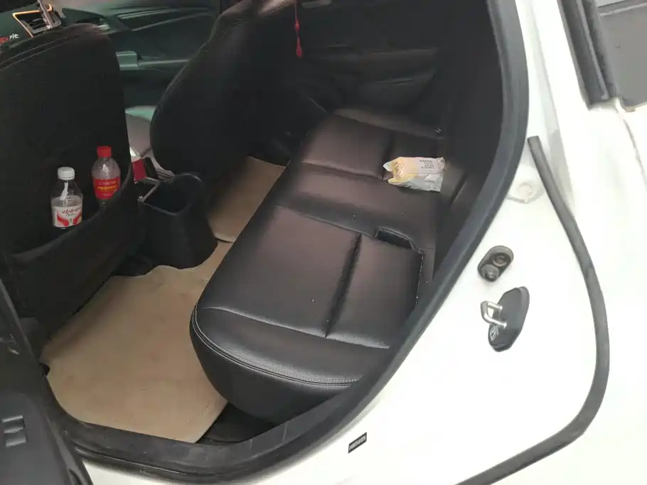 Honda Fit — миниатюра 11