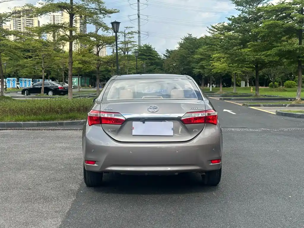 Toyota Corolla — миниатюра 15