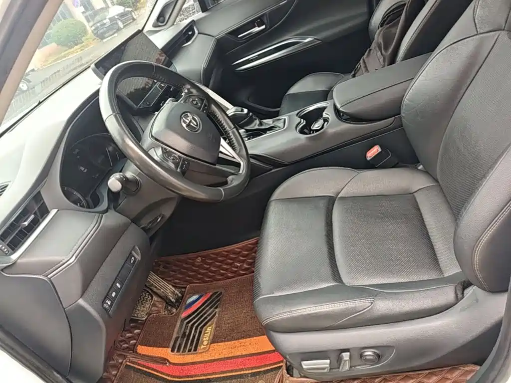 Toyota Venza — миниатюра 15