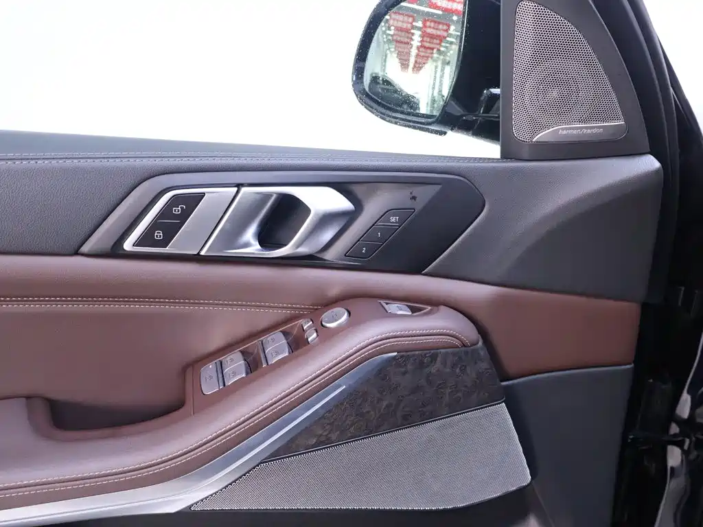 BMW X5 — миниатюра 17