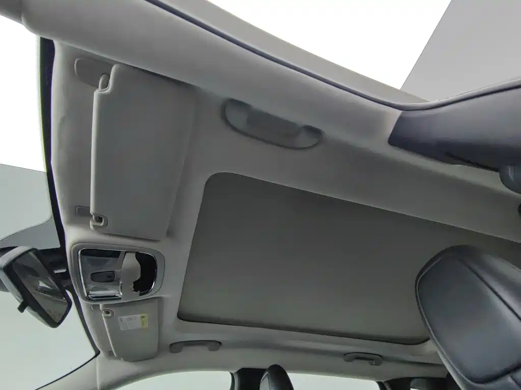 Jeep Cherokee — миниатюра 14
