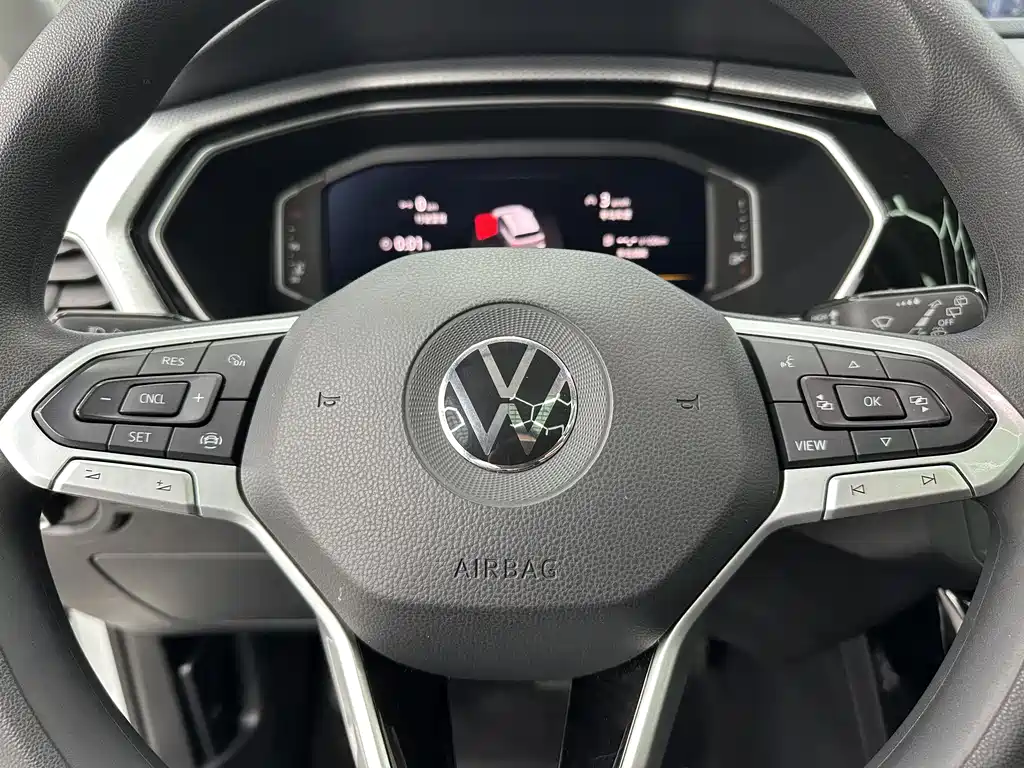 VOLKSWAGEN EXPLORING THE SHADOW