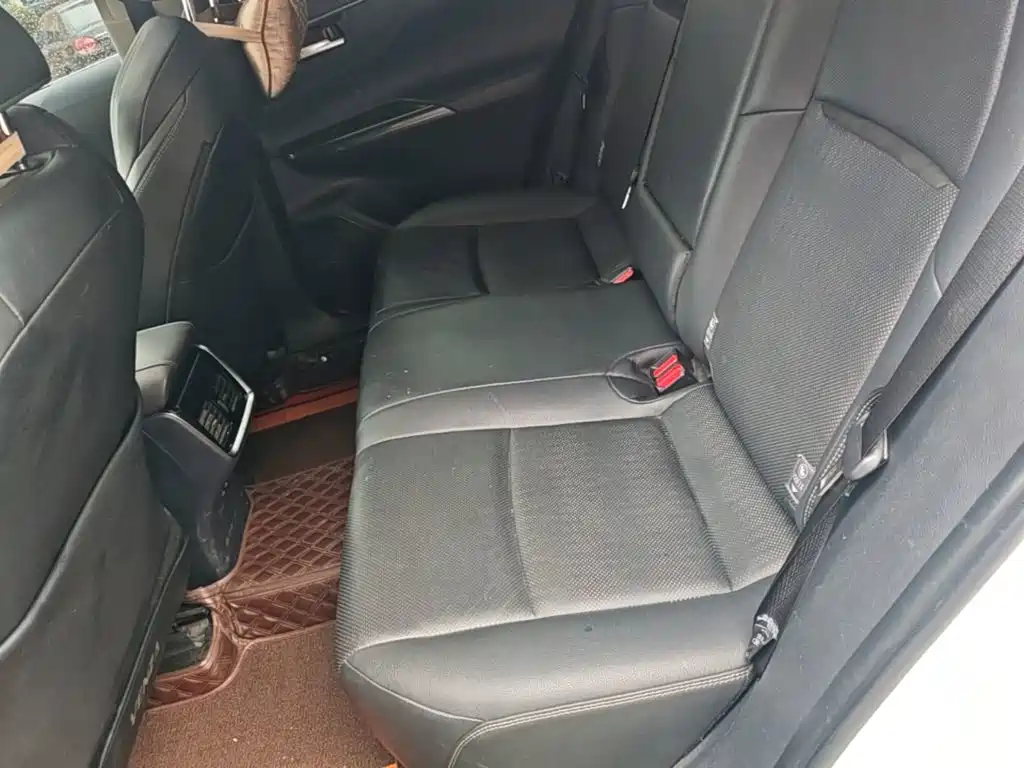 Toyota Venza — миниатюра 17