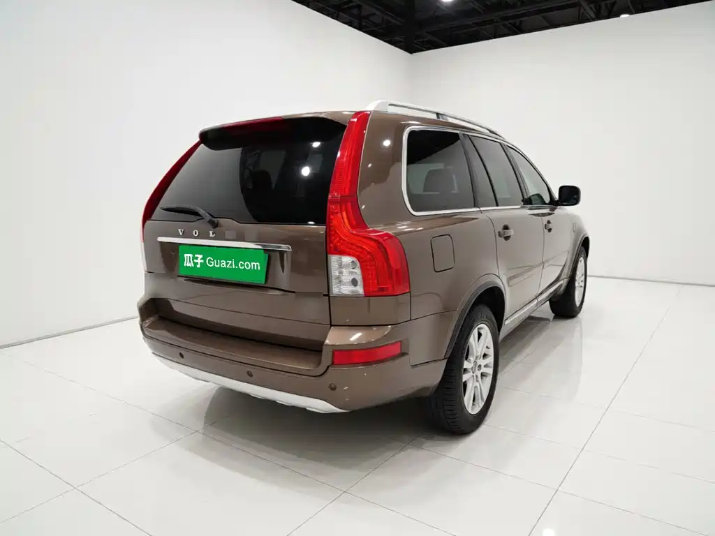 Volvo XC Classic — миниатюра 6