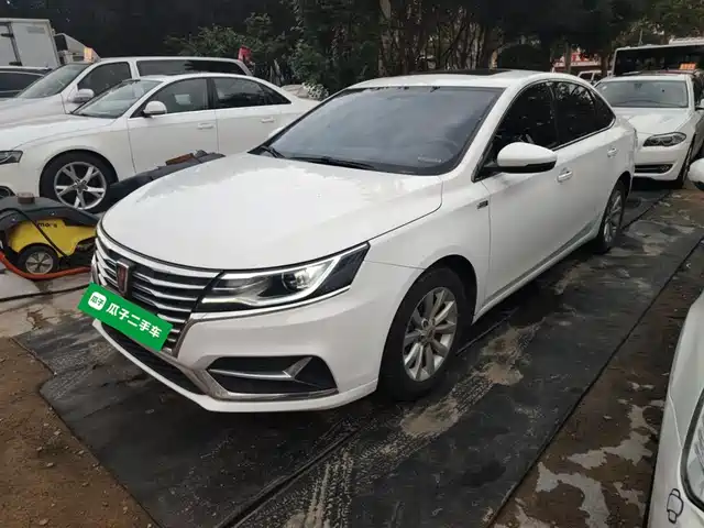 ROEWE  I6 NEW ENERGY 2018