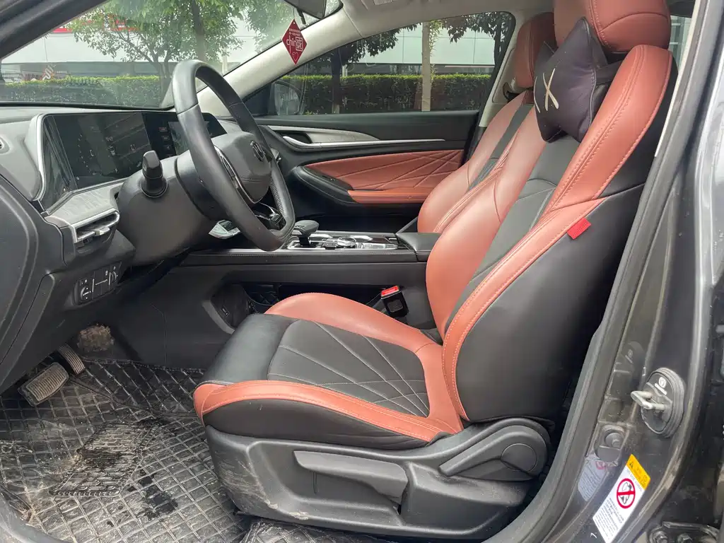 Changan Eado — миниатюра 4