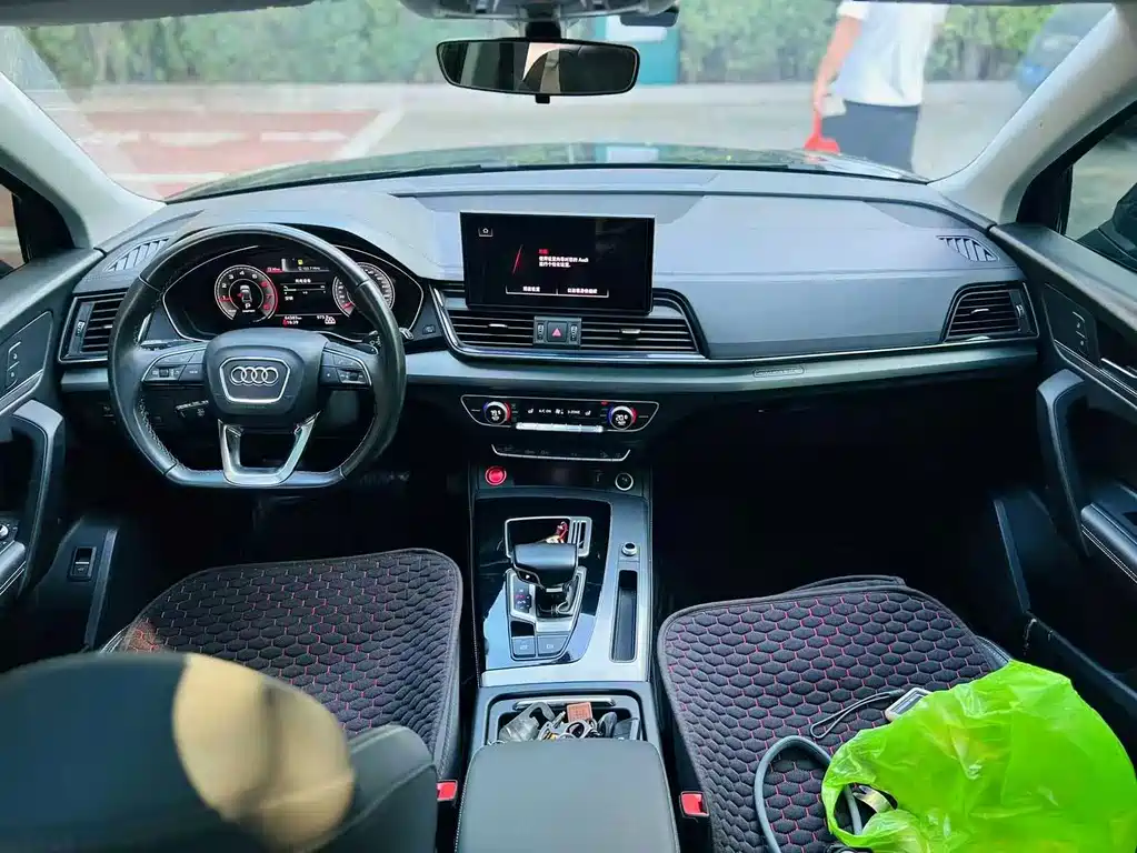 Audi Q5L — миниатюра 10