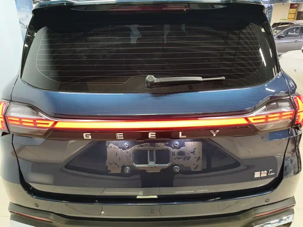 Geely Haoyue L — миниатюра 4