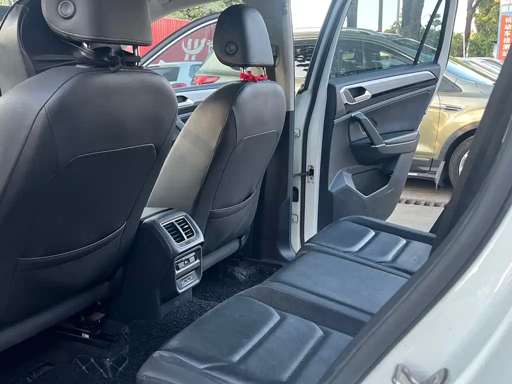 Volkswagen Tayron — миниатюра 6
