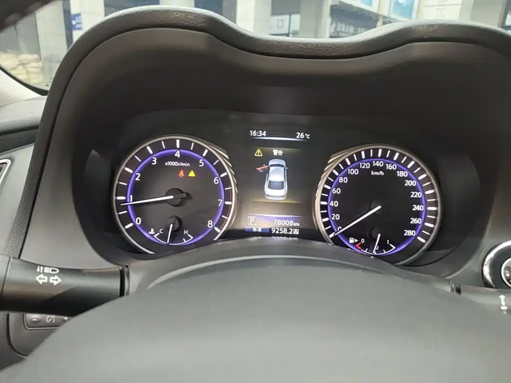 Infiniti Q50L — миниатюра 12