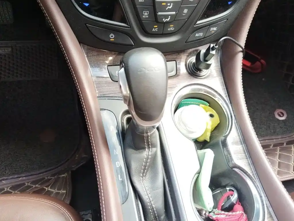 Buick Envision Plus — миниатюра 7