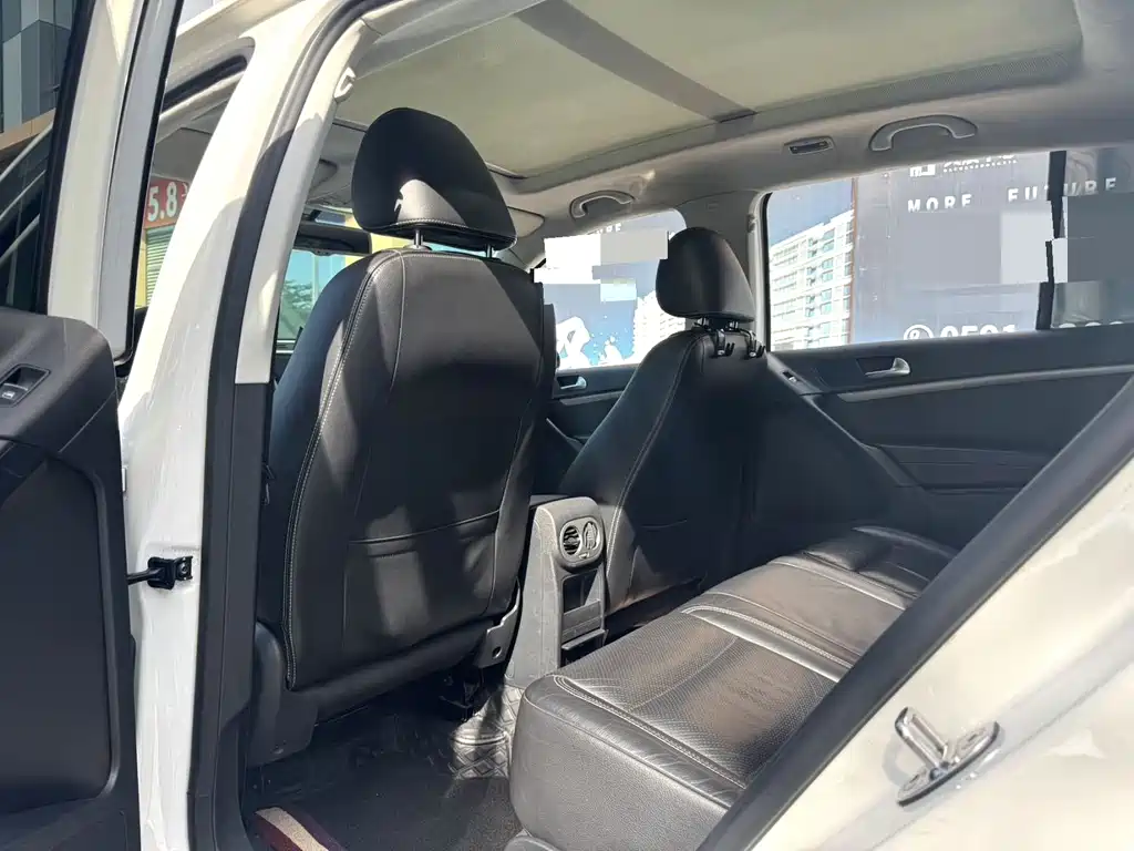 Volkswagen Tiguan — миниатюра 6