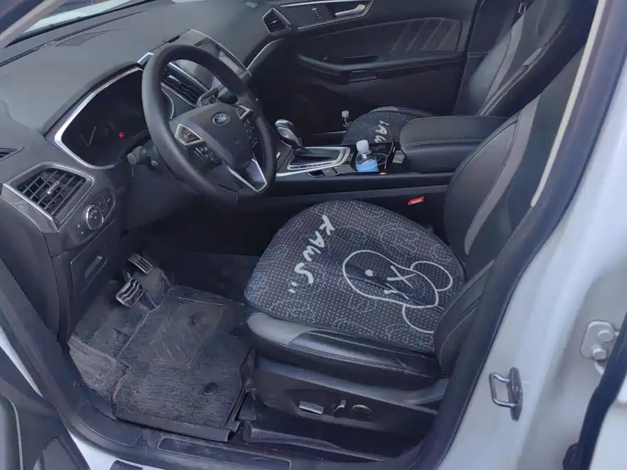 Ford Edge — миниатюра 9