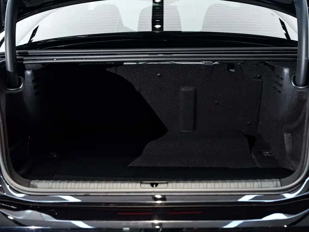 Audi A7L — миниатюра 25