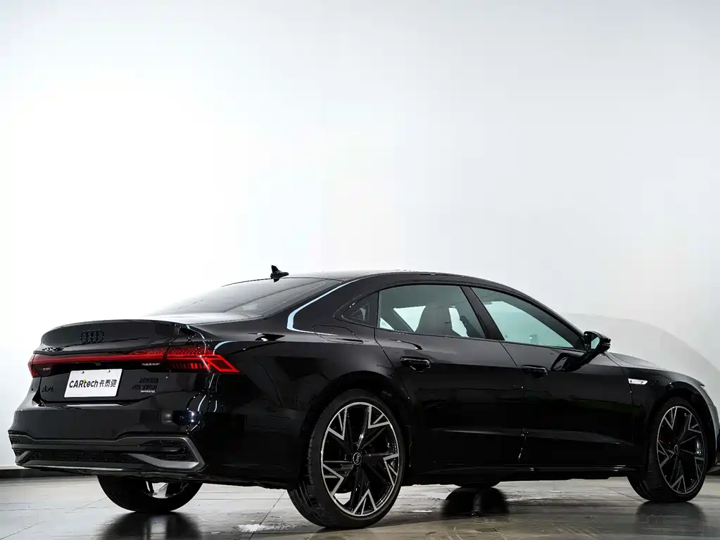 Audi A7L — миниатюра 27