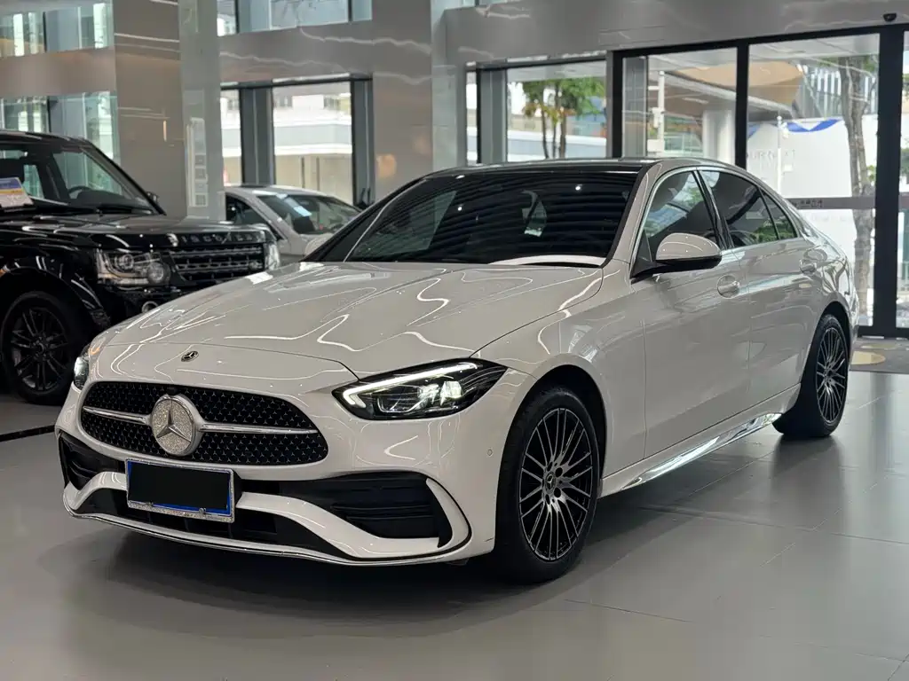 Mercedes-Benz C-Class 2022