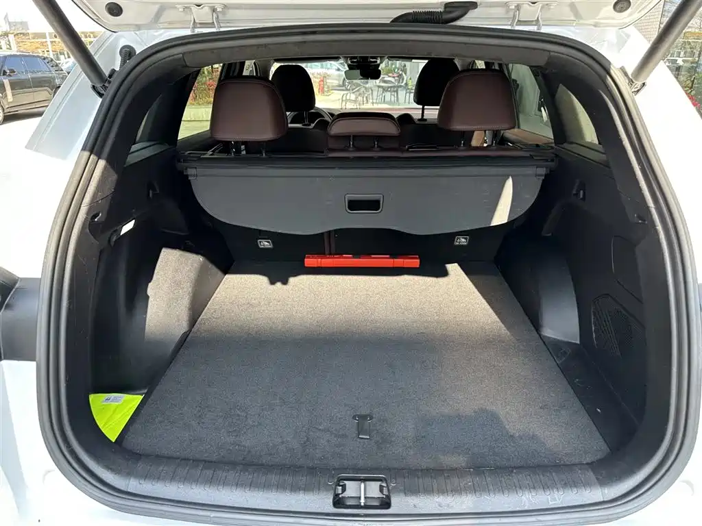 GEELY AUTOMOBILE XINGYUE L