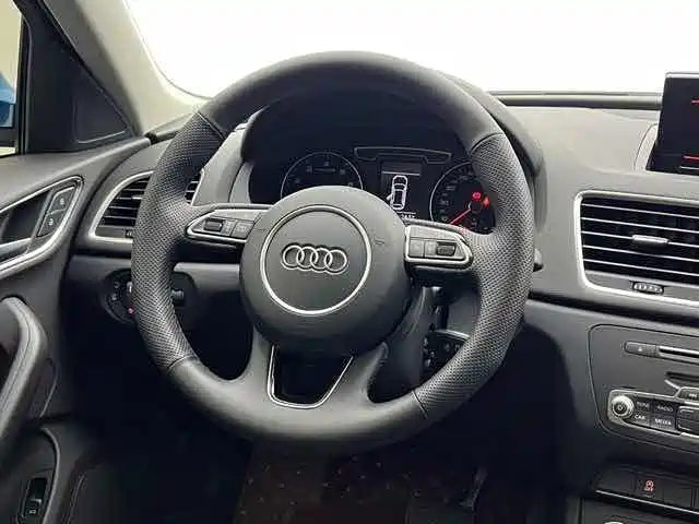 Audi Q3 — миниатюра 6