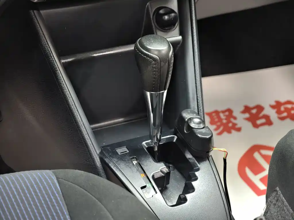 Toyota Yaris L — миниатюра 29