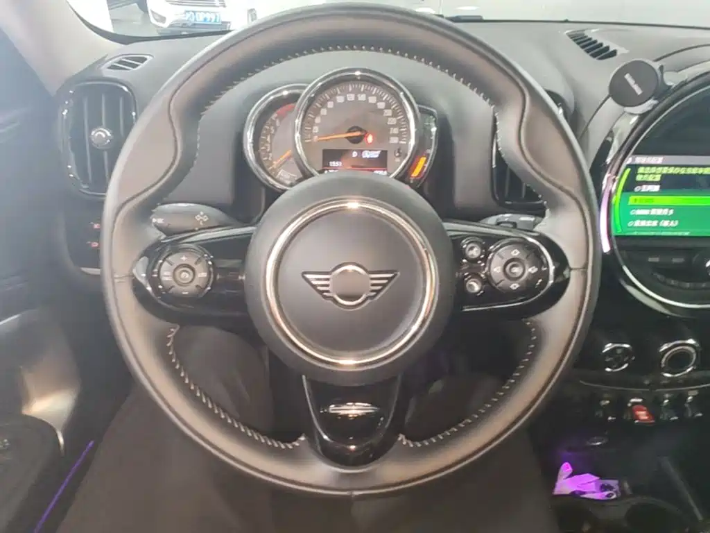 MINI Mini Countryman — миниатюра 11