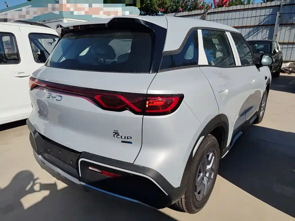 BYD Yuan UP — миниатюра 7