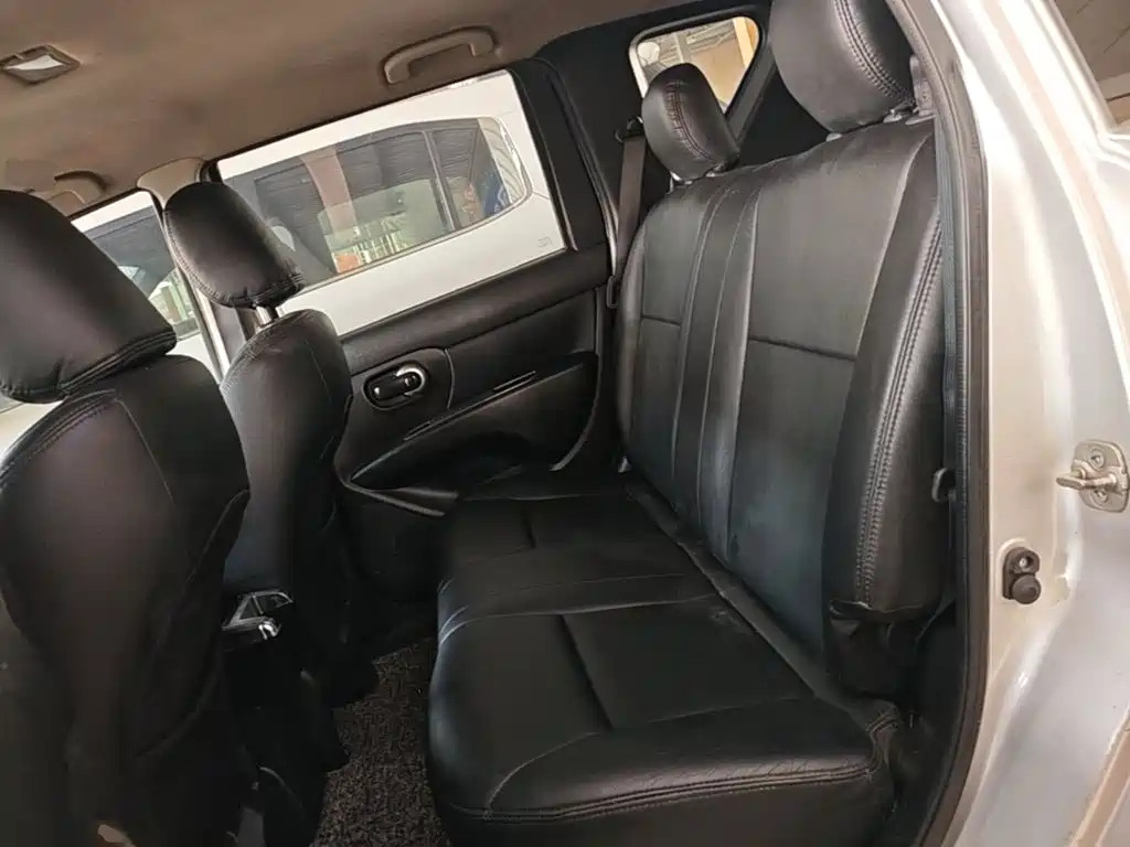 Nissan Livina — миниатюра 17
