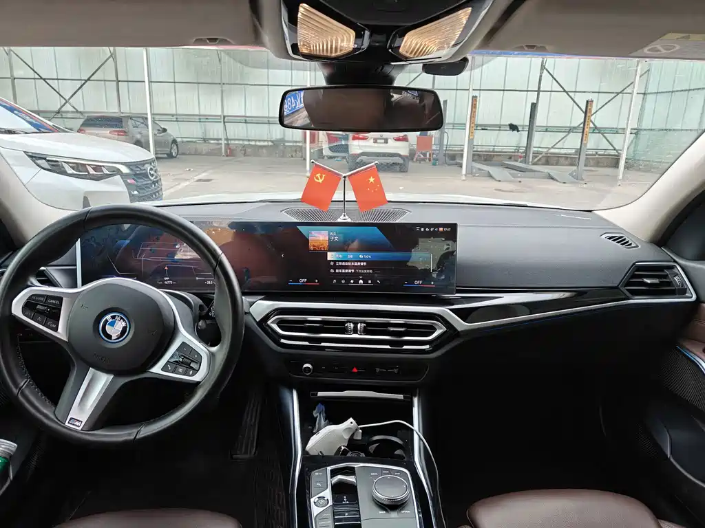 BMW i3 — миниатюра 8