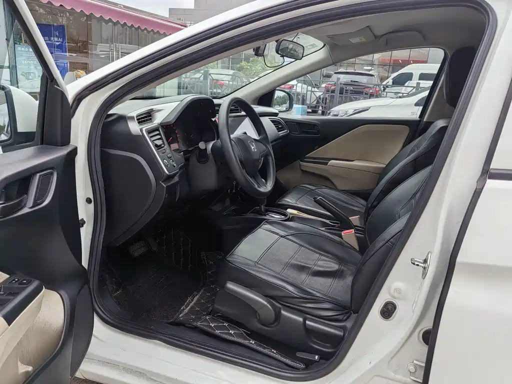 Honda City — миниатюра 7