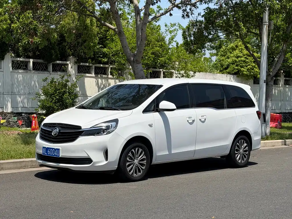 Buick GL8 2022