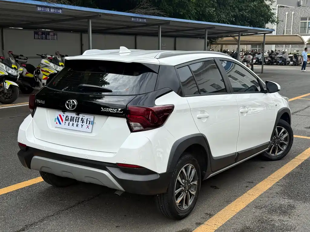 Toyota Yaris L Zhixuan YARiS L 2022 X 1.5L CVT Luxury PLUS