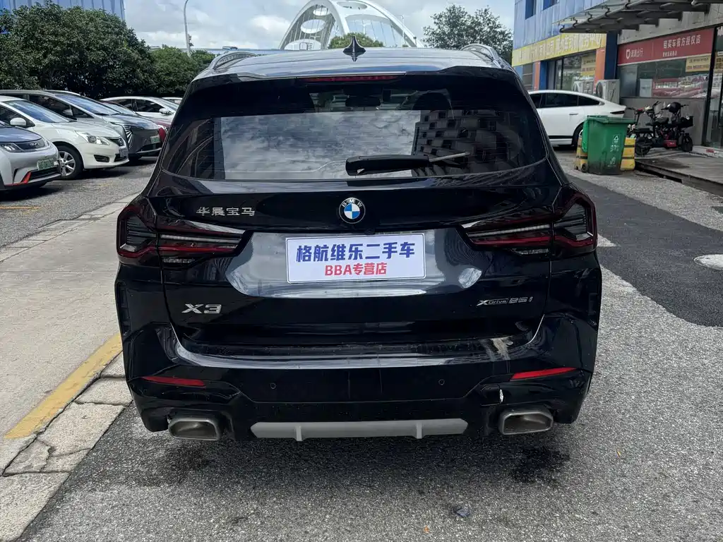 BMW X3 — миниатюра 9