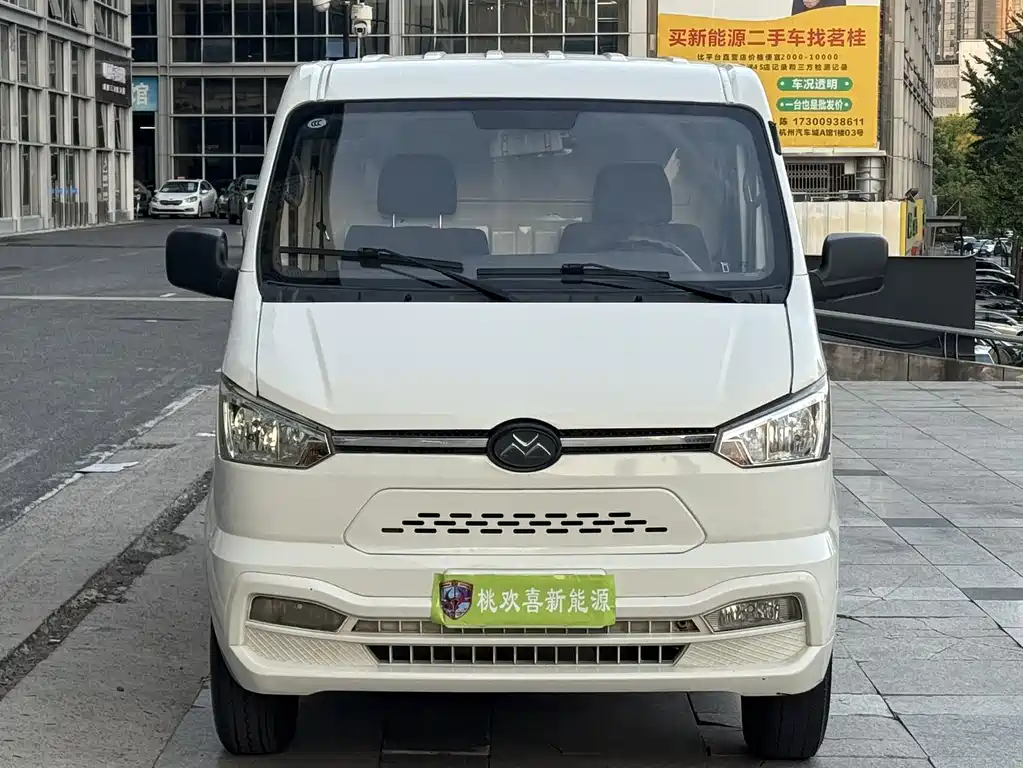 Geely Shuailing — миниатюра 2