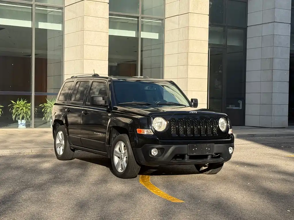 Jeep Patriot — миниатюра 3