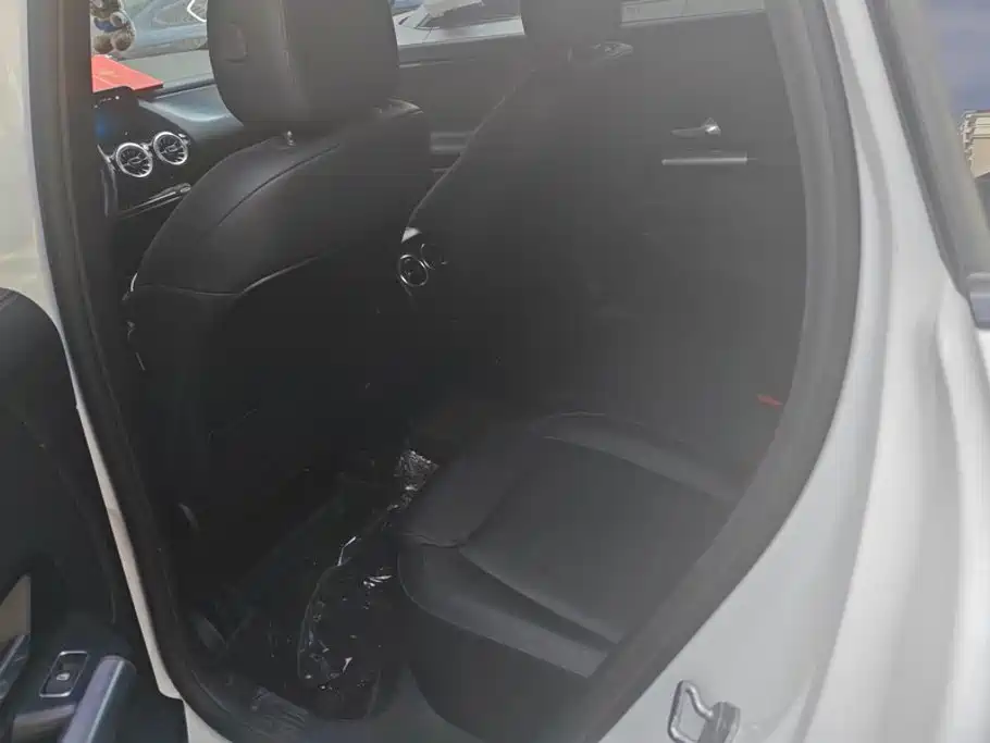Mercedes-Benz GLA — миниатюра 11