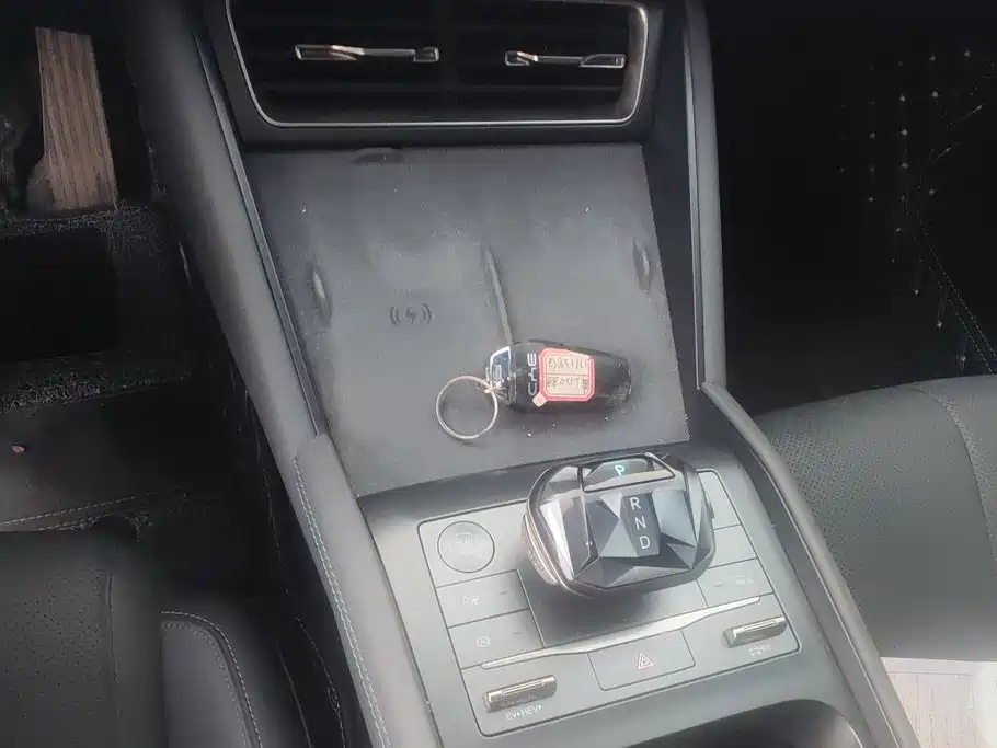 BYD Qin L — миниатюра 16