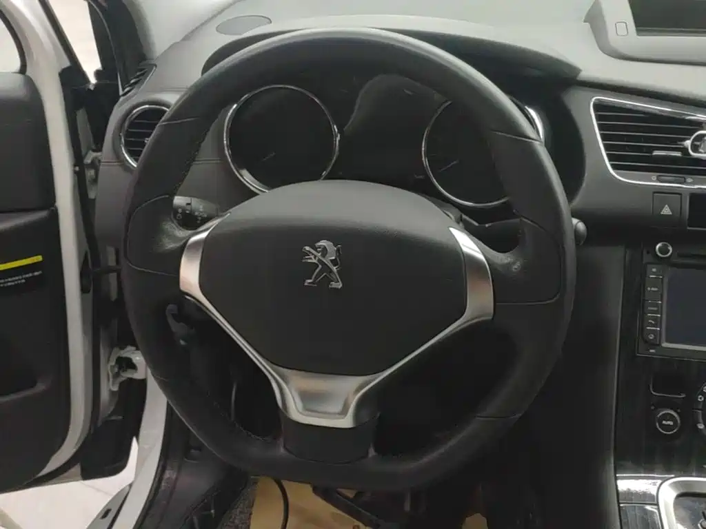 Peugeot 3008 — миниатюра 11