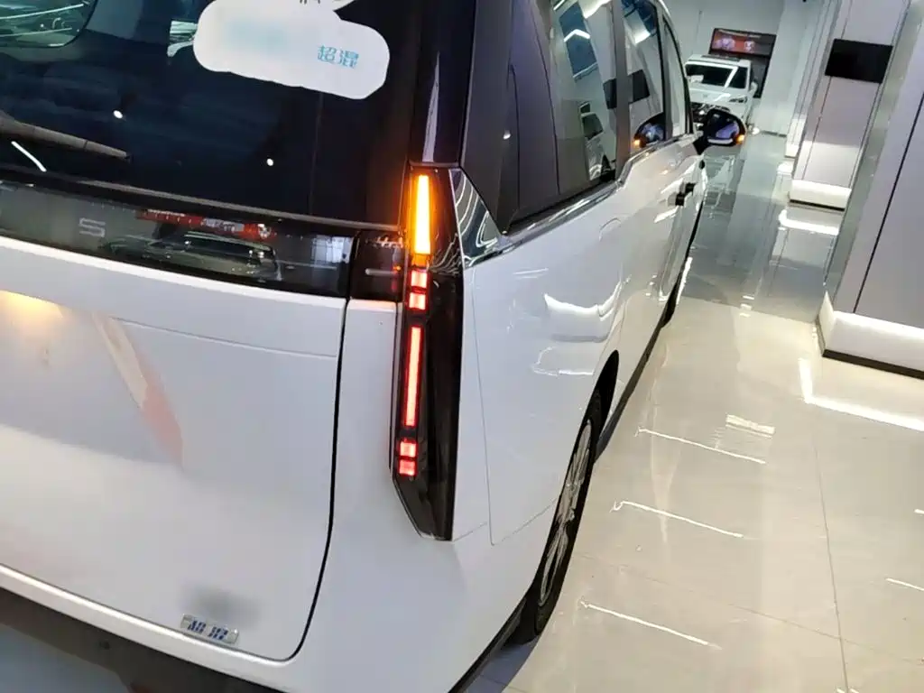 Maxus Dajia 7 — миниатюра 8